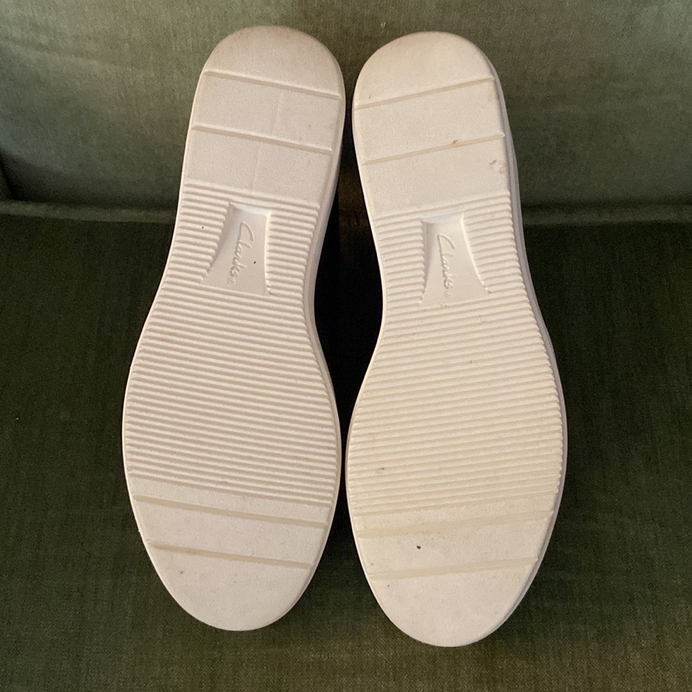 Clarks Layton Step slip-on shoes - Picture 5 of 9